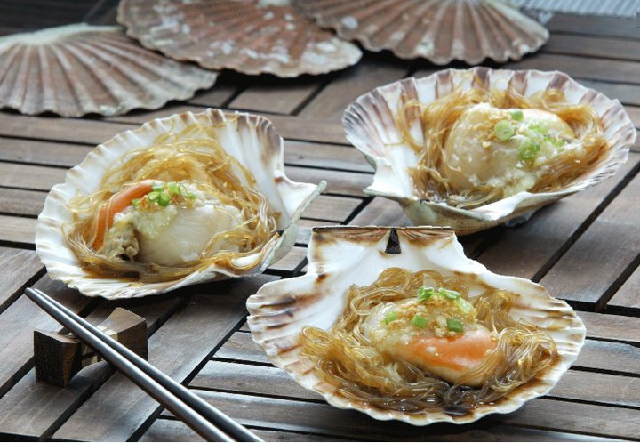 Tong-Fan-Garlic-Japan-Scallop. Catering