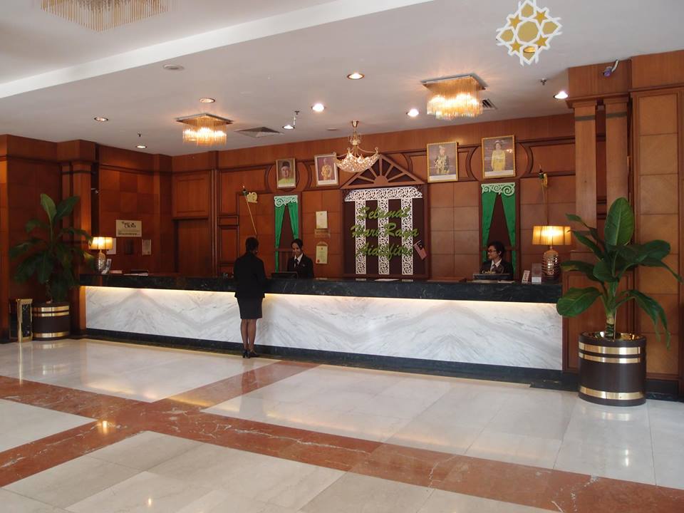 Crystal Crown Hotel Pj Lobby Venue