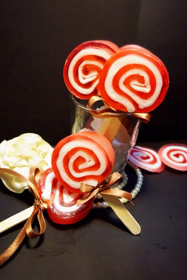 Care for some lolipop to sweetened up your special day?