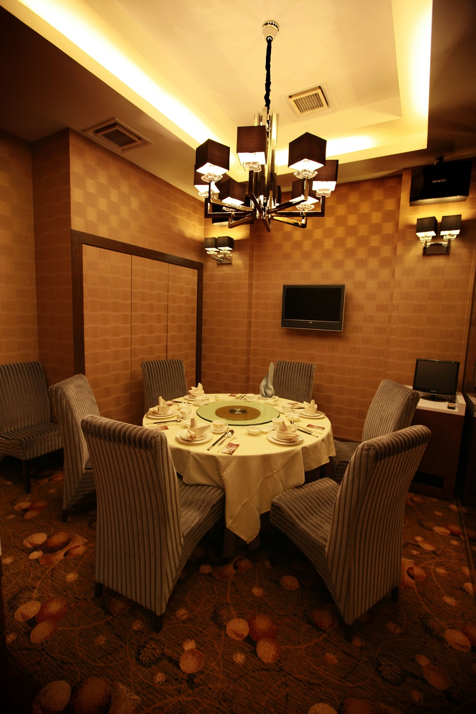 Contemporary Designed VIP Room